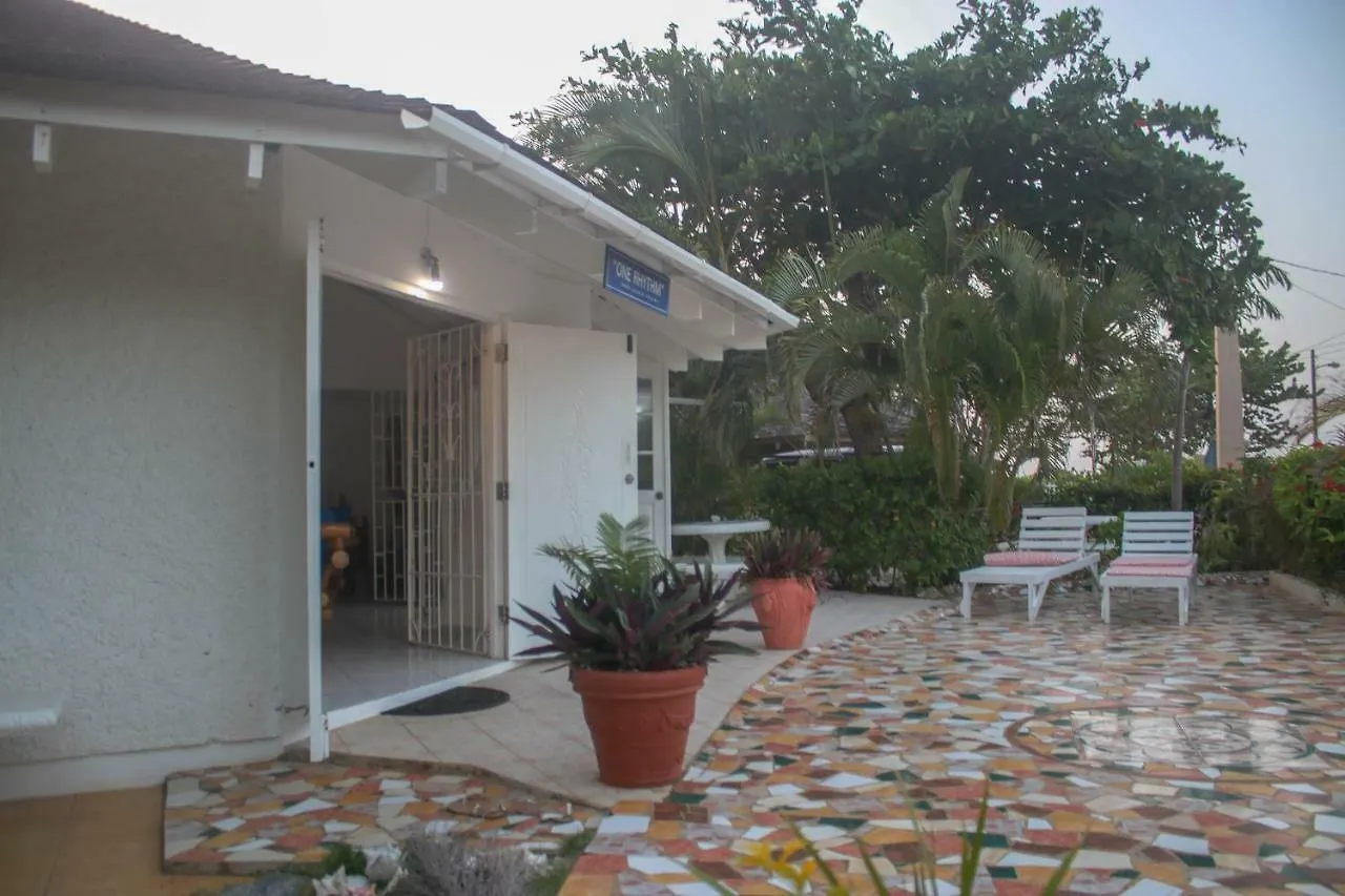 One Rythm-Beach Villa Silver Sands 0*,